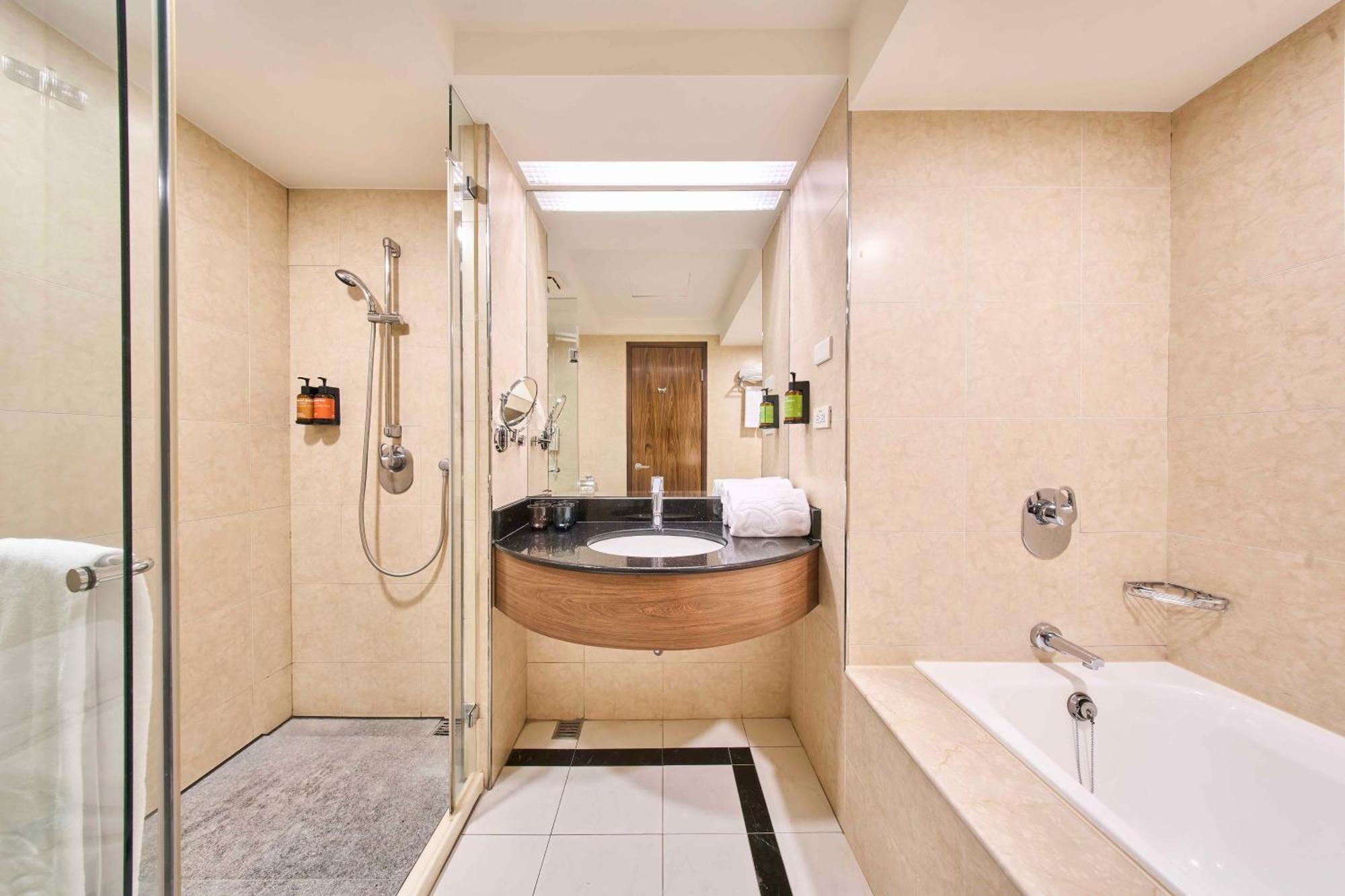 Fullon Poshtel Jhongli Hotel Zhongli Exterior photo